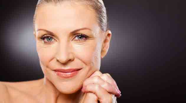 18 Makeup Tips All Older Women Should Know 2024 | TIPS