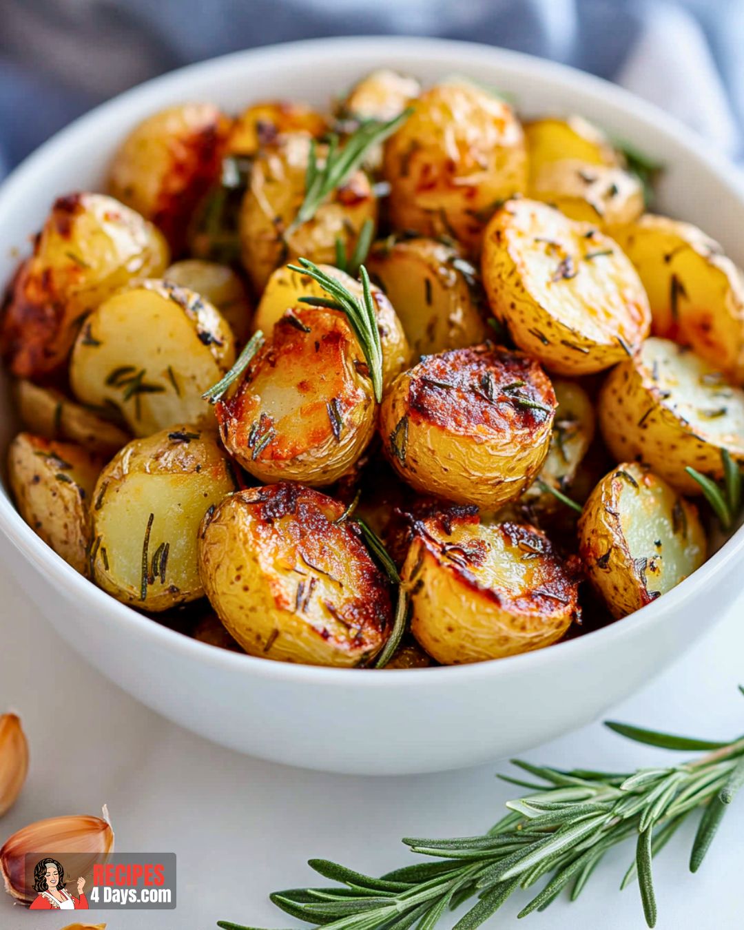 Garlic Rosemary Roasted Potatoes Recipe