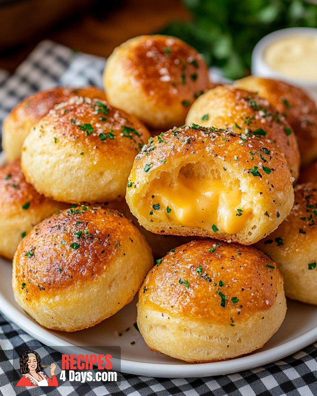 Garlic Butter Cheese Bombs Recipe