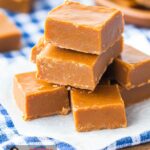Easy Pumpkin Spice Fudge Recipe