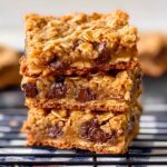 Oatmeal Chocolate Chip Cookie Bars Recipe